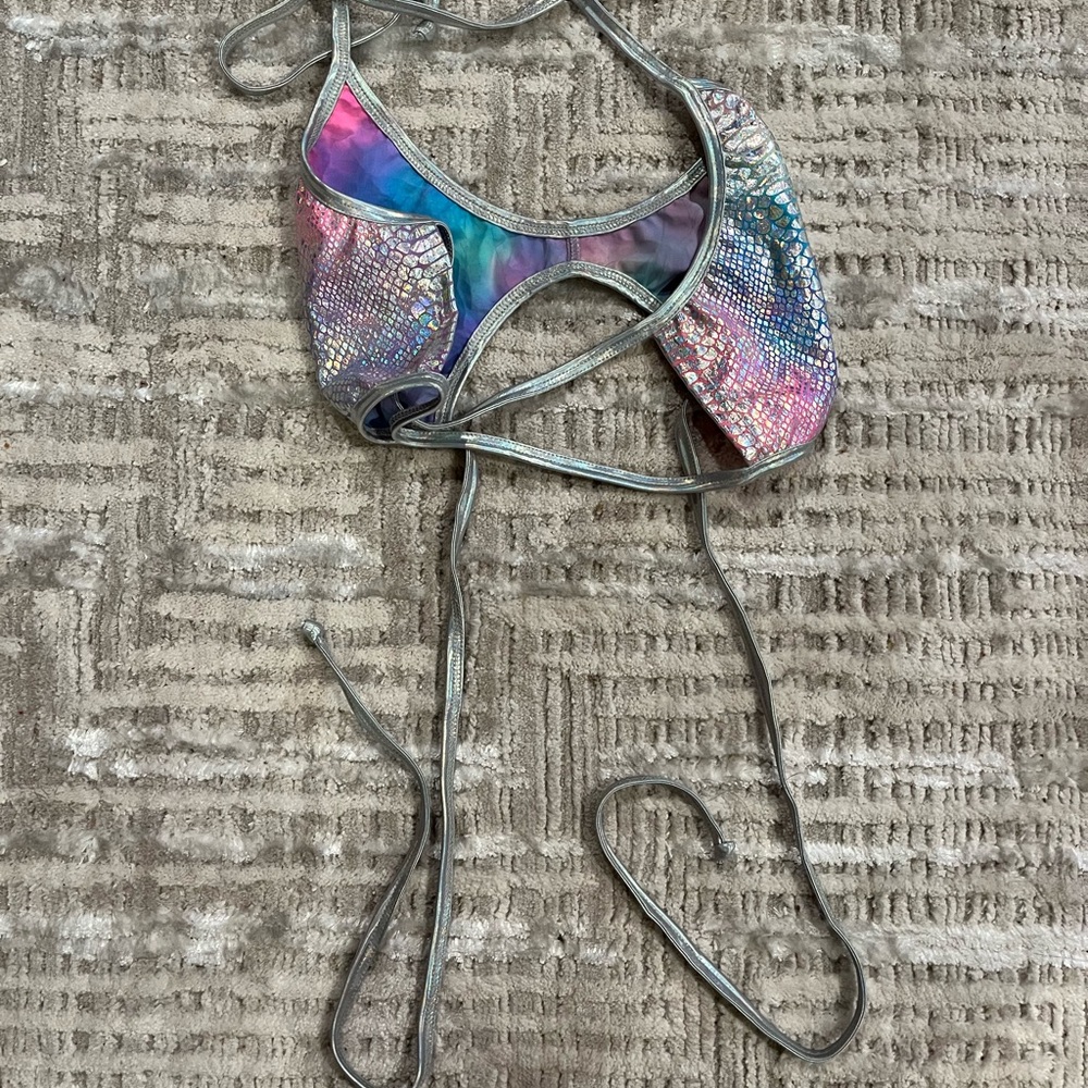 Snake Wrap Rave Top - Picture 2 of 3